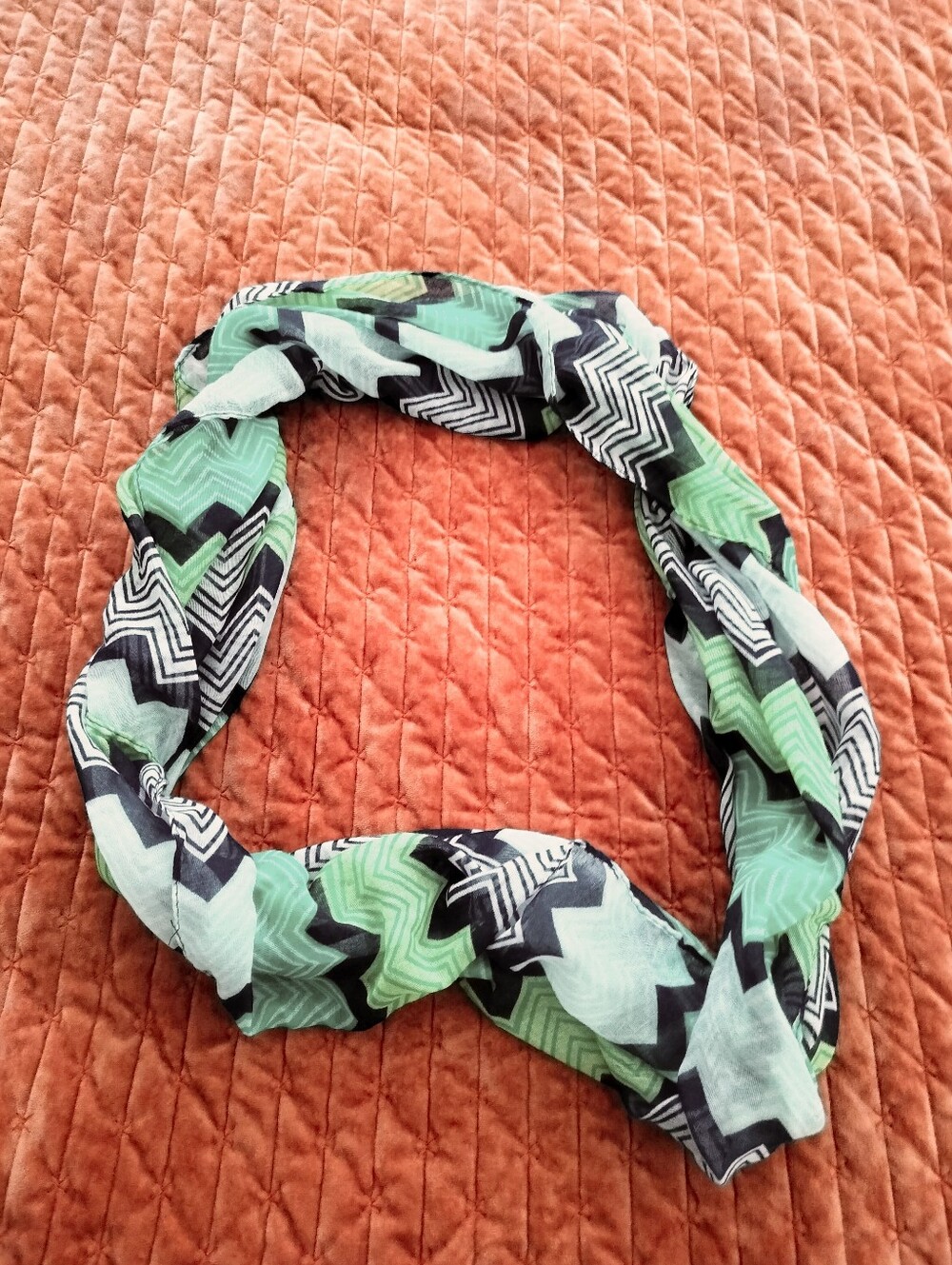 Green & Black Chevron Zigzag Infinity Scarf — Lightweight Loop Preppy Casual